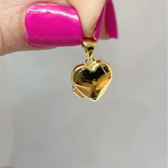 14k Polished Plain Heart Locket, size 15.8 x 10.3 mm - Picture 8 of 9